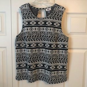 Women’s Aztec Sleeveless Blouse